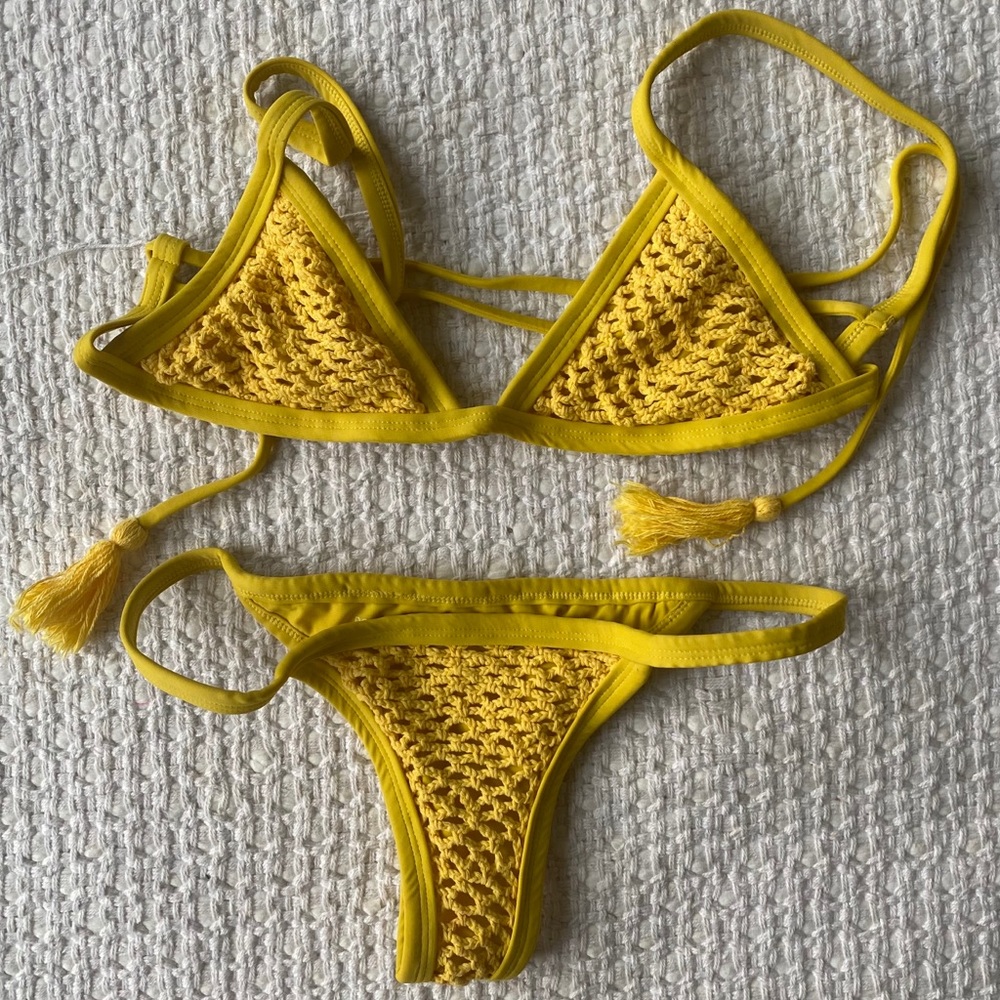 Posh Pua - Kainalu Crochet Top & Bottom in Taxi